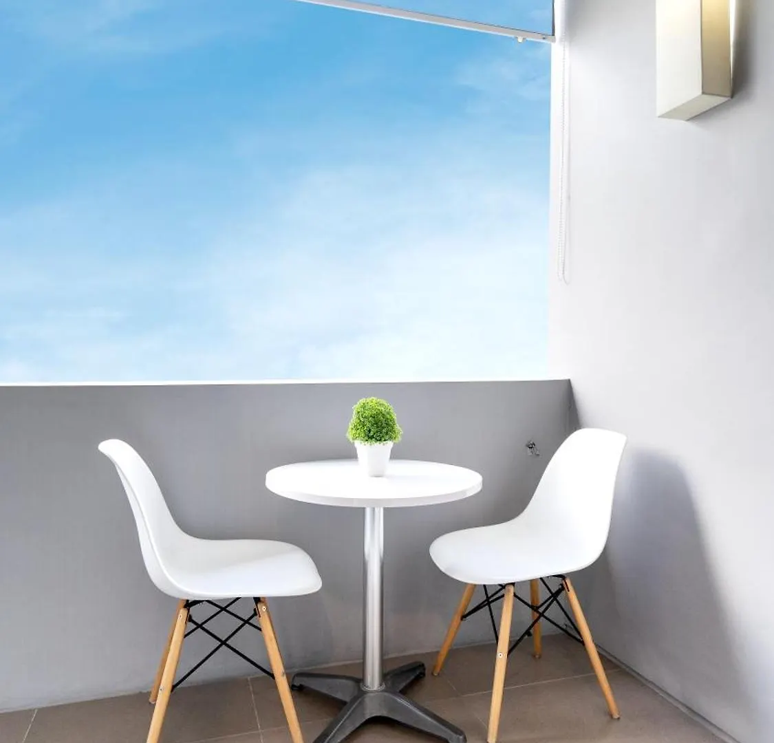 Cozy Stay Bali By Arm Hospitality Seminyak  Apartment