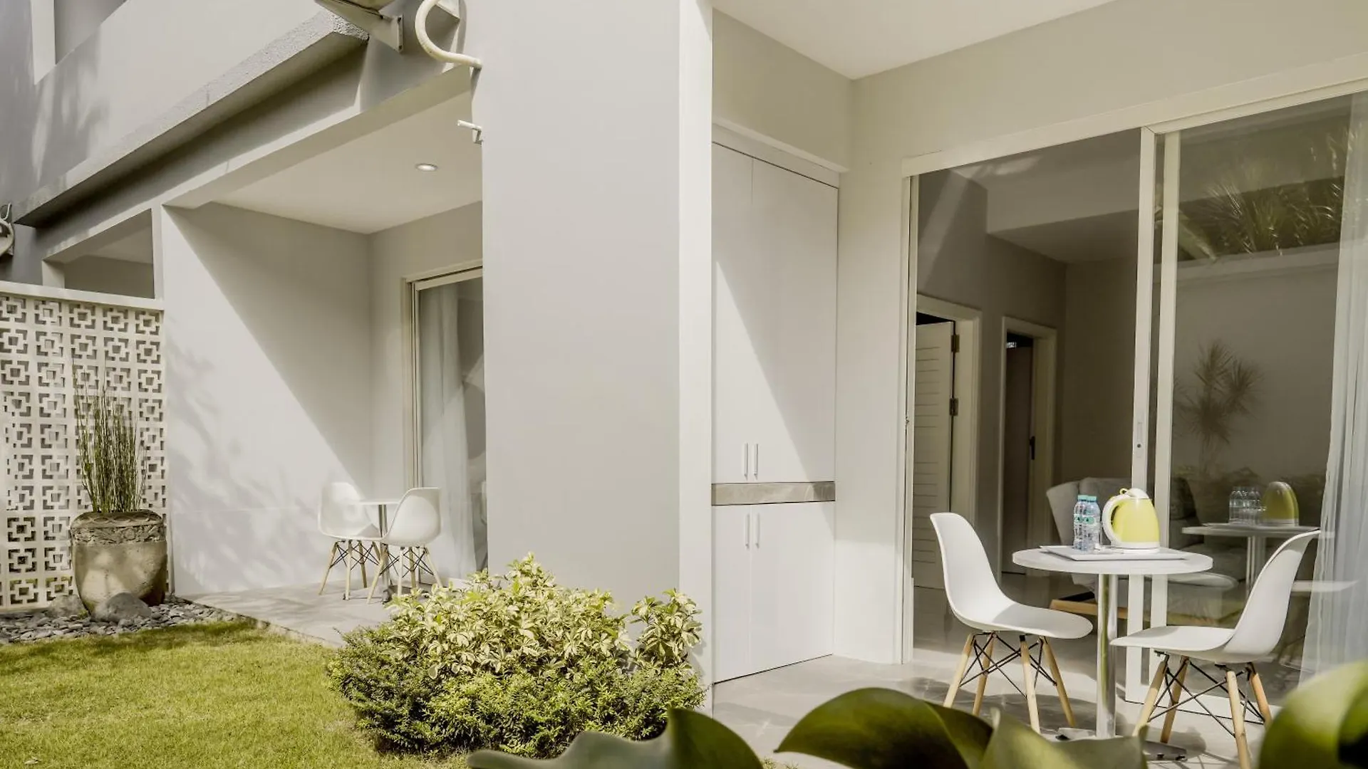 Cozy Stay Bali By Arm Hospitality Seminyak  0*, Seminyak (Bali) Indonesia