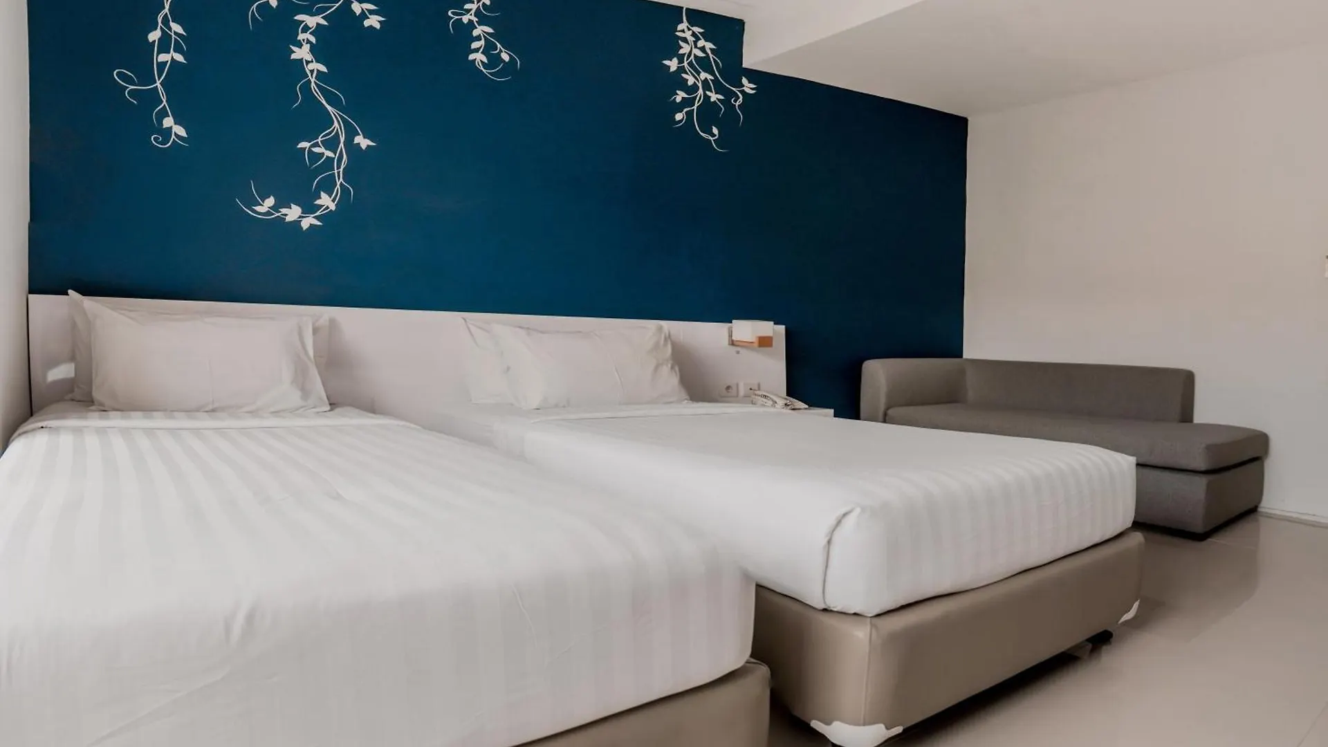 Cozy Stay Bali By Arm Hospitality Seminyak  Seminyak (Bali)