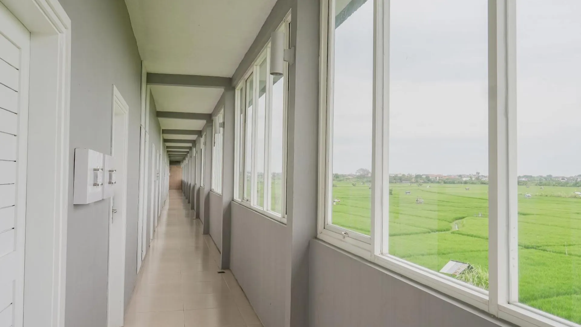 Cozy Stay Bali By Arm Hospitality Seminyak  Seminyak (Bali)
