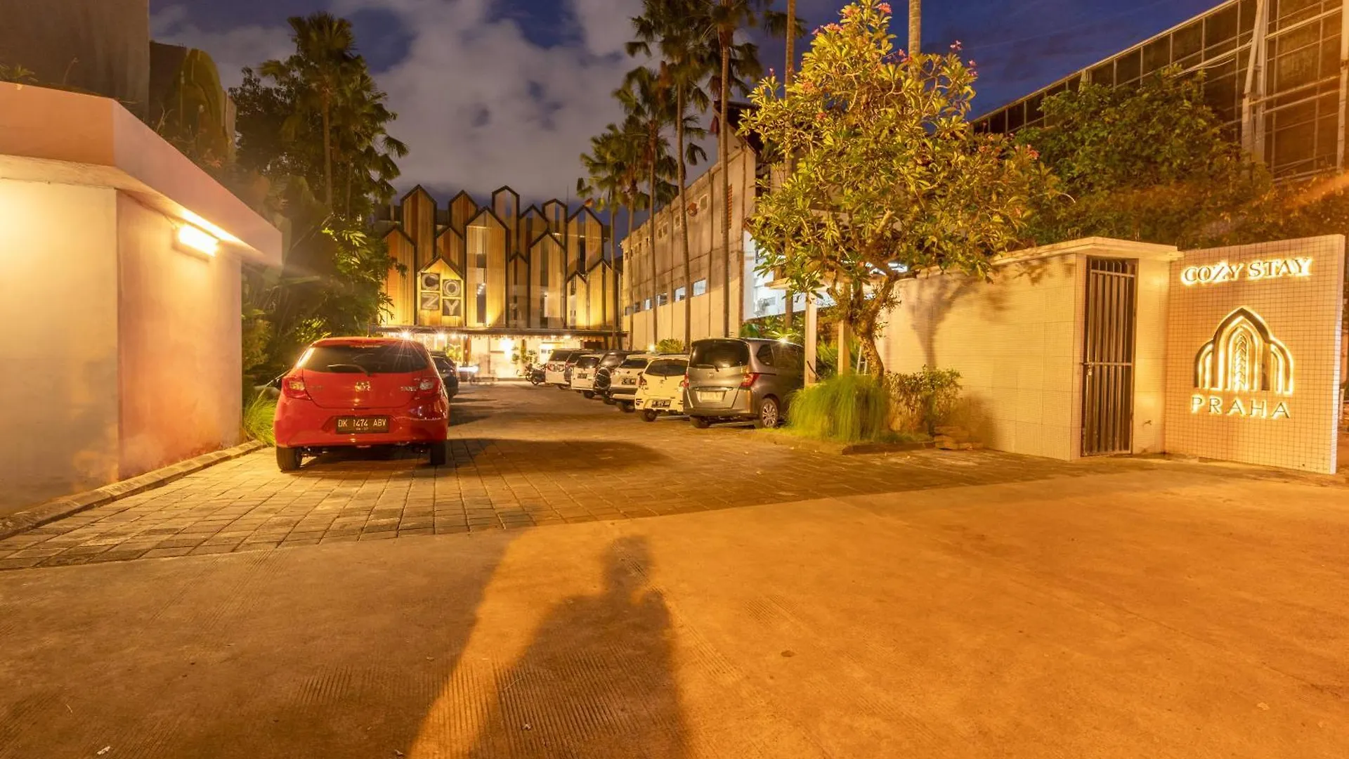 Cozy Stay Bali By Arm Hospitality Seminyak Appartement